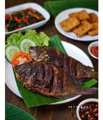Lesehan Ikan Bakar Cikaret